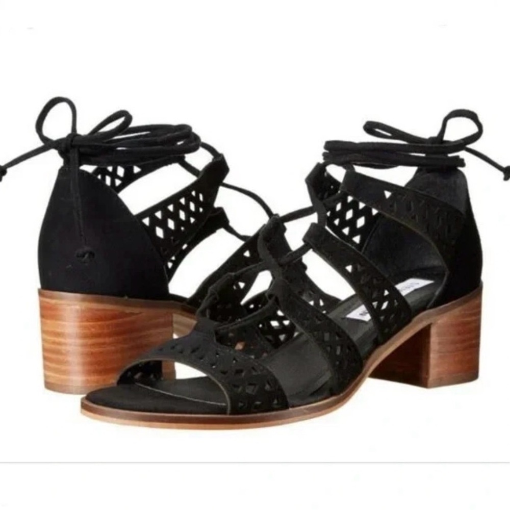 Steve Madden Rande Black suede lace up block heel sandal size 10